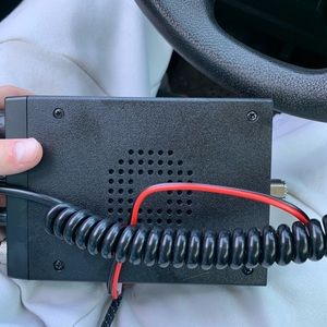 A cb radio brand new